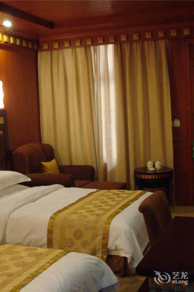 Yak Hotel Lhasa Extérieur photo